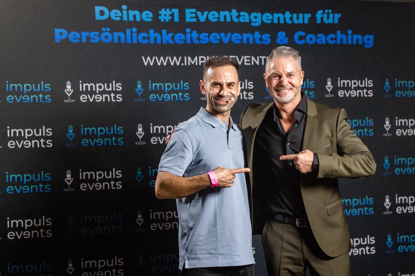 Fadi vor der Impuls-Events-Wand